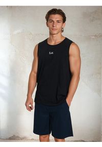 Sinsay - Luźny tank top z nadrukiem na plecach - czarny. Kolor: czarny. Wzór: nadruk