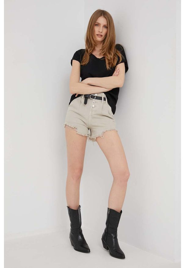 Answear Lab szorty jeansowe damskie kolor beżowy gładkie high waist. Stan: podwyższony. Kolor: beżowy. Materiał: jeans. Wzór: gładki. Styl: wakacyjny
