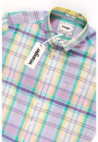 Wrangler - KOSZULA MĘSKA KRÓTKI RĘKAW WRANGLER SS 1PKT BUTTON-DOWN SEA PINK W5944NQWF 112129757. Typ kołnierza: button down. Materiał: bawełna. Długość rękawa: krótki rękaw. Długość: krótkie #7