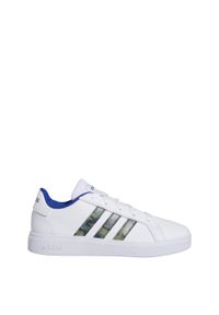 Buty damskie sportowe do chodzenia Adidas GRAND COURT 2,0 K. Kolor: biały, zielony, niebieski, wielokolorowy. Sport: turystyka piesza