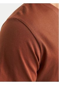 Jack & Jones - Jack&Jones T-Shirt Vesterbro 12265740 Brązowy Relaxed Fit. Kolor: brązowy. Materiał: bawełna #7