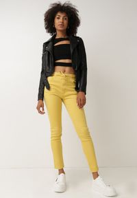 Born2be - Żółte Spodnie Push-Up Melwyn. Stan: podwyższony. Kolor: żółty. Długość: długie #5