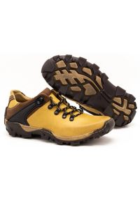 KENT Męskie buty trekkingowe 116 żółte. Okazja: na co dzień. Zapięcie: pasek. Kolor: żółty. Materiał: jeans, skóra. Wzór: paski. Sezon: wiosna, jesień, lato