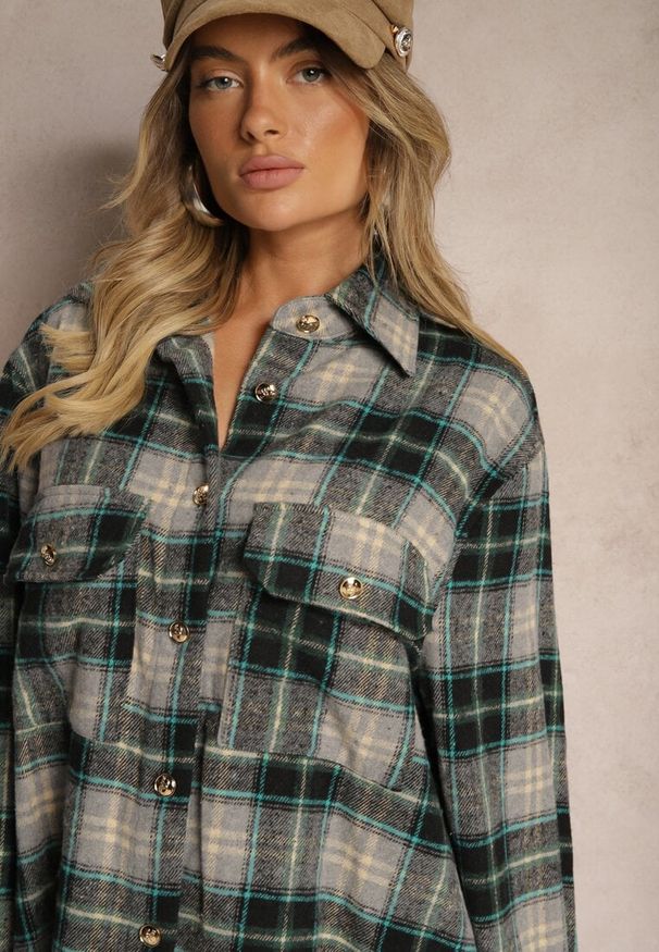 Renee - Zielona Oversize Koszula w Kratę z Kieszeniami na Klapy Kaithrea. Kolor: zielony