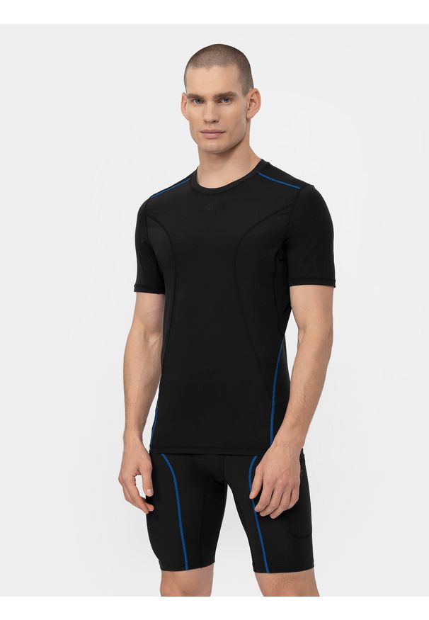 4f - Koszulka treningowa szybkoschnąca męska. Kolor: czarny. Materiał: dzianina