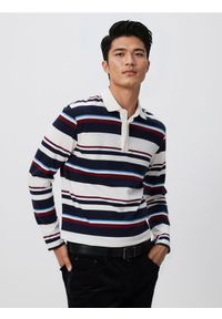 Reserved - Koszulka polo comfort w paski - bordowy. Typ kołnierza: polo. Kolor: czerwony. Materiał: bawełna, dzianina. Wzór: paski #1