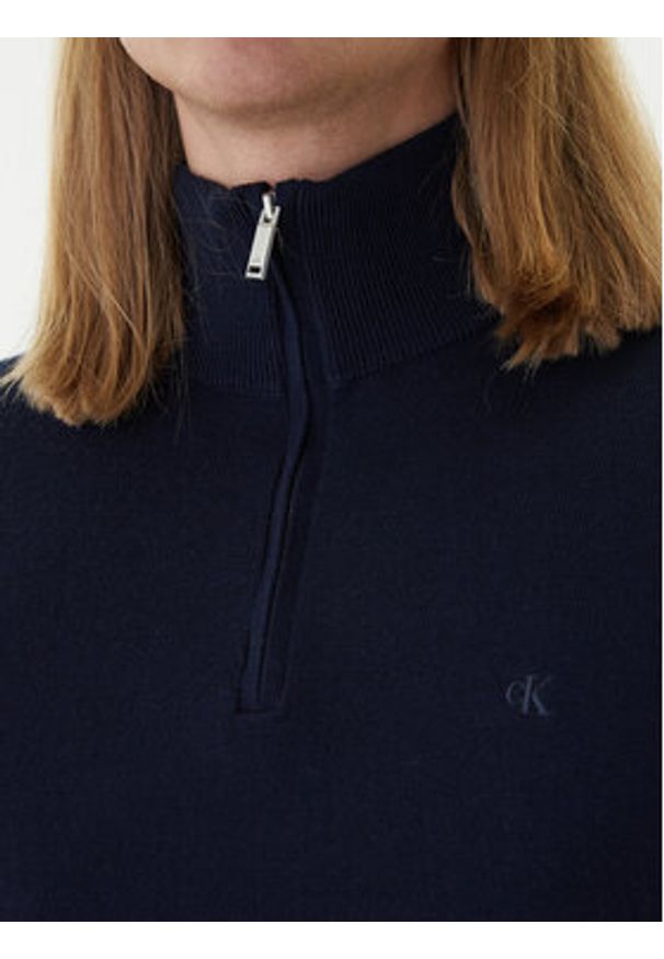 Calvin Klein Sweter LV04LD318G Granatowy Regular Fit. Kolor: niebieski. Materiał: wełna