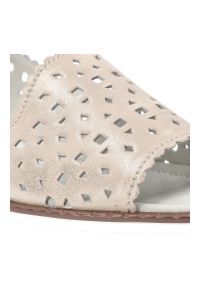 Beżowe Baleriny S.Barski Wsuwane Obuwie Damskie. Nosek buta: otwarty. Zapięcie: bez zapięcia. Kolor: beżowy. Szerokość cholewki: normalna. Wzór: ażurowy. Styl: elegancki #4