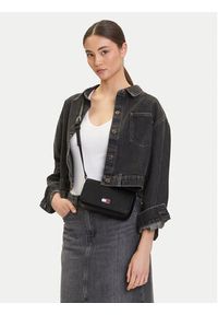 Tommy Jeans Torebka Tjw Must Flap Crossover AW0AW17553 Czarny. Kolor: czarny. Materiał: skórzane #4
