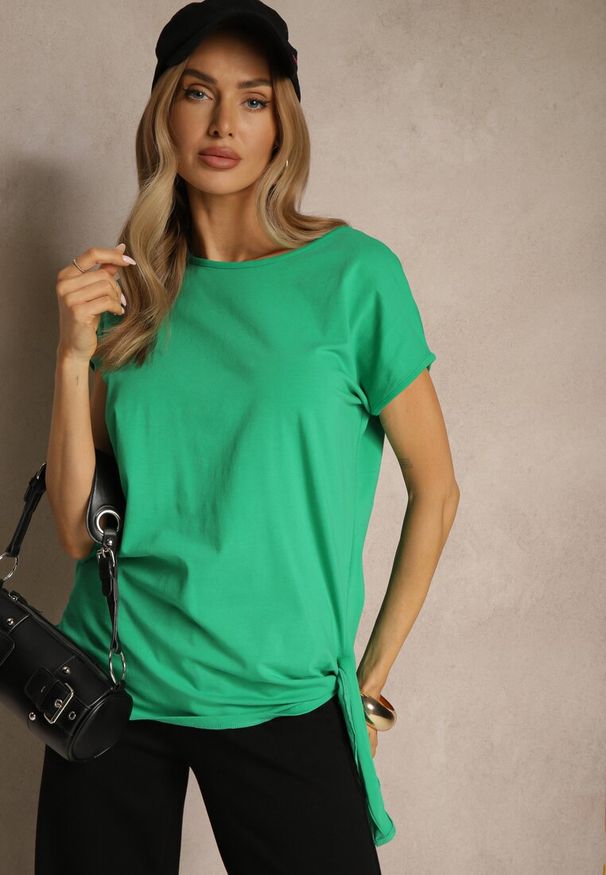 Renee - Zielony T-shirt z Bawełny z Ozdobnym Wiązaniem Termio. Okazja: na spotkanie biznesowe, do pracy. Kolor: zielony. Materiał: bawełna. Styl: klasyczny, biznesowy