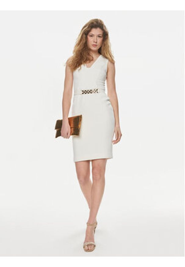 Marciano Guess Sukienka koktajlowa 4GGK31 7070A Écru Regular Fit. Kolor: kremowy. Materiał: syntetyk. Styl: wizytowy