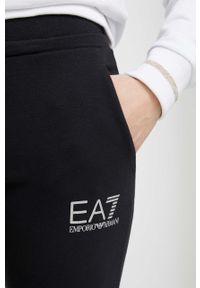 EA7 Emporio Armani dres lounge kolor biały. Kolor: biały. Materiał: dresówka. Wzór: nadruk #2