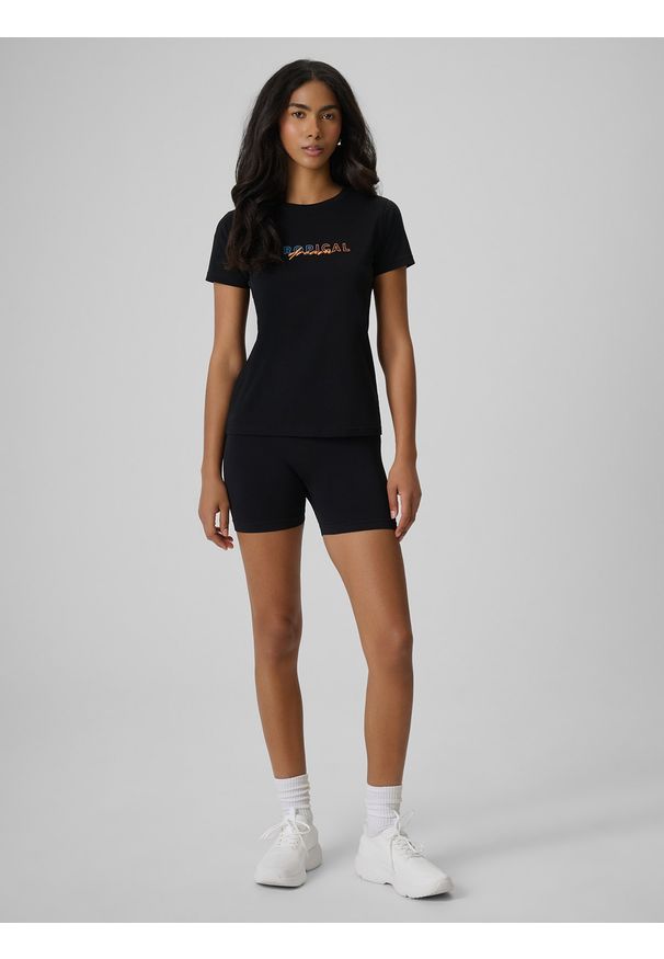 4f - 4F T-shirt slim z nadrukiem damski - czarny XS. Okazja: na co dzień. Kolor: czarny. Materiał: jeans, materiał, bawełna. Wzór: nadruk. Styl: casual