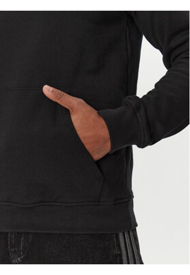 Adidas - adidas Bluza Trefoil Essentials JD2404 Czarny Regular Fit. Kolor: czarny. Materiał: bawełna