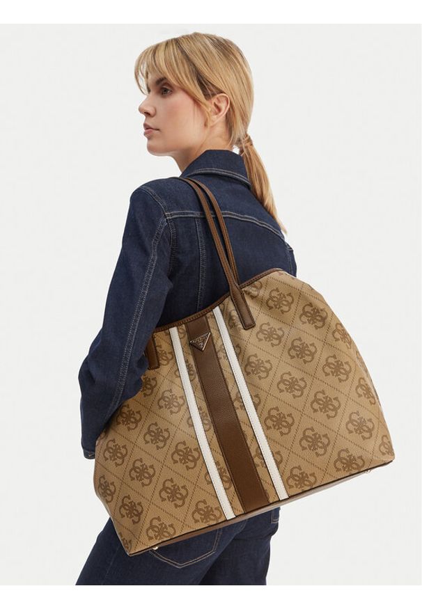 Guess Torebka Victtoria HWSS95 14290 Brązowy. Kolor: brązowy. Materiał: skórzane