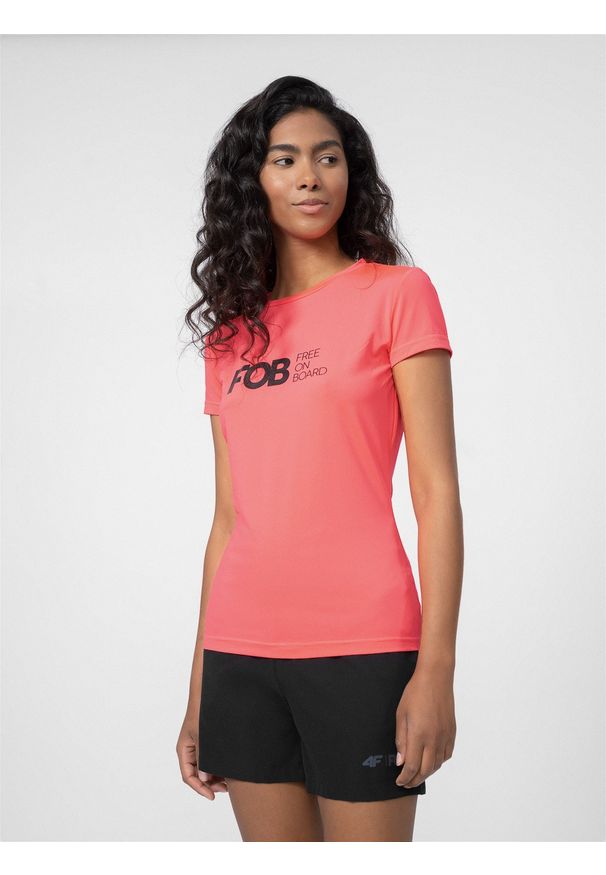 4f - Koszulka szybkoschnąca z filtrem UV damska. Kolor: różowy. Materiał: dzianina, materiał. Styl: sportowy