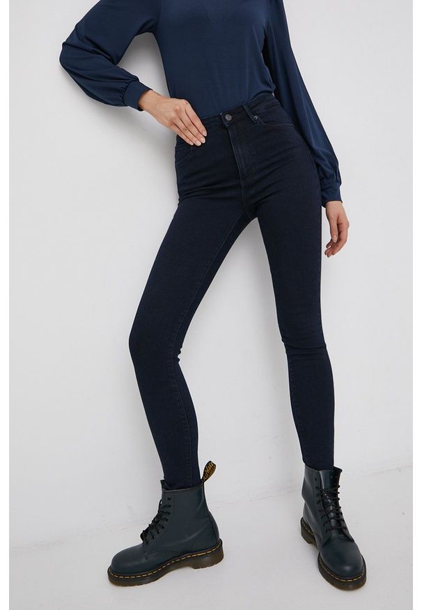 Vero Moda Jeansy damskie high waist. Stan: podwyższony. Kolor: niebieski