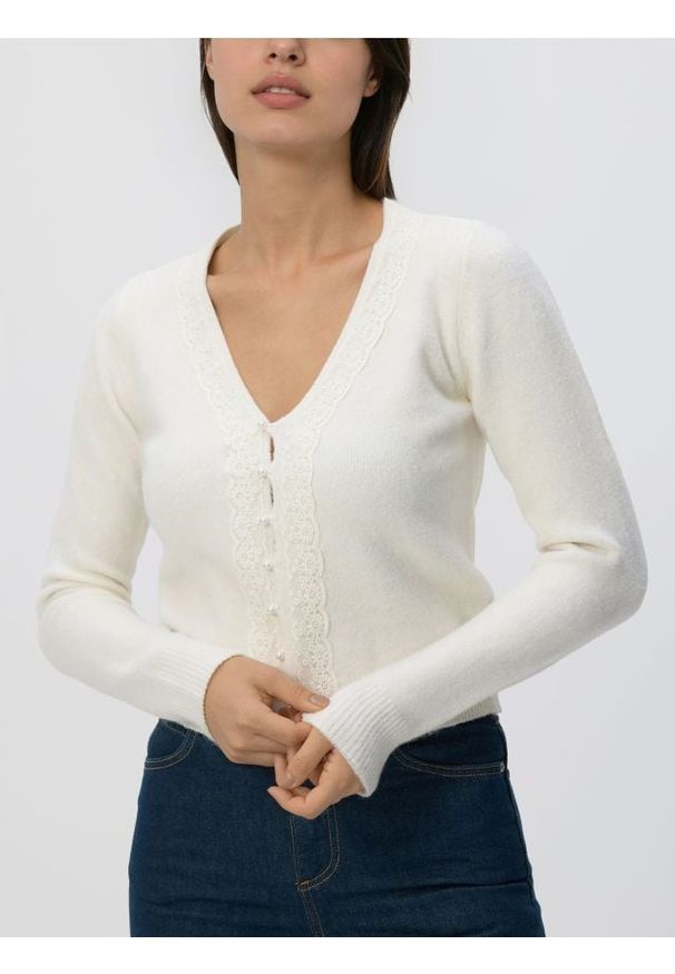 Reserved - Kardigan z domieszką wełny - kremowy. Kolor: kremowy. Materiał: wełna