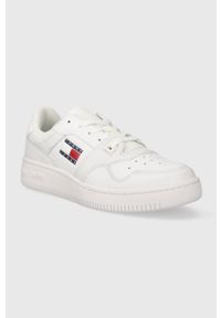 Tommy Jeans sneakersy skórzane TJW RETRO BASKET ESS kolor biały EN0EN02434. Nosek buta: okrągły. Kolor: biały. Materiał: skóra #3