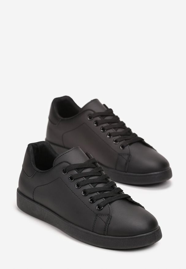 Born2be - Czarne Sneakersy na Płaskiej Podeszwie z Okrągłym Noskiem Tamiaha. Nosek buta: okrągły. Kolor: czarny. Obcas: na płaskiej podeszwie