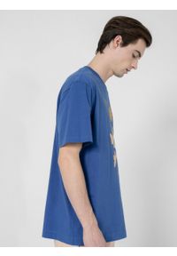 outhorn - T-shirt oversize z nadrukiem męski - niebieski. Okazja: na co dzień. Kolor: niebieski. Materiał: bawełna, dzianina. Wzór: nadruk. Styl: casual #3