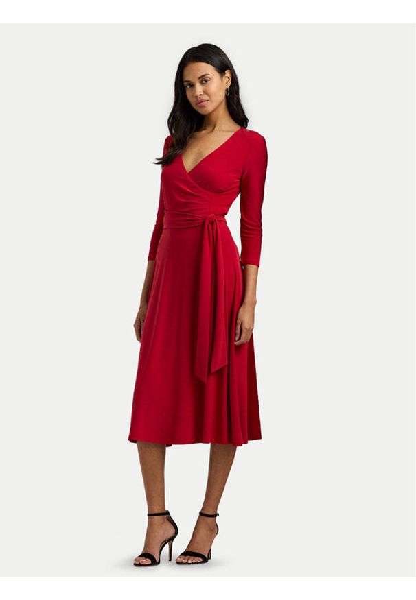 Lauren Ralph Lauren - LAUREN RALPH LAUREN Sukienka codzienna 250769904040 Czerwony Regular Fit. Okazja: na co dzień. Kolor: czerwony. Materiał: syntetyk. Typ sukienki: proste. Styl: casual