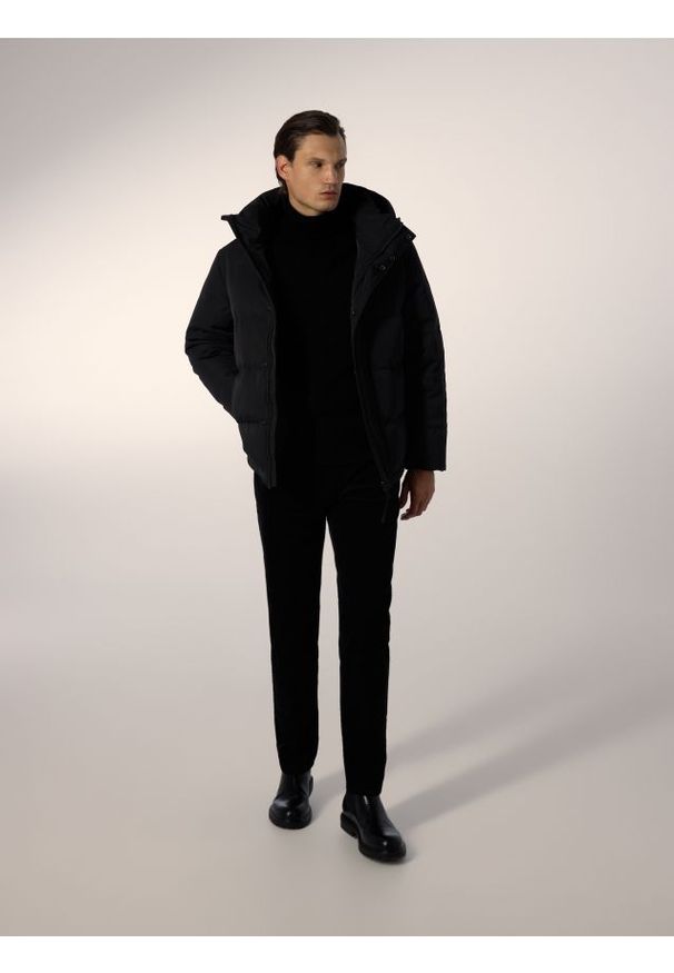 Reserved - Puchowa kurtka z dodatkiem Sorony - czarny. Kolor: czarny. Materiał: puch