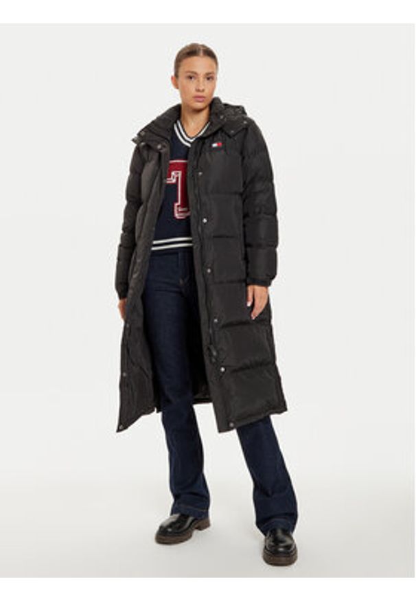 Tommy Jeans Kurtka puchowa Alaska DW0DW18860 Czarny Regular Fit. Kolor: czarny. Materiał: syntetyk