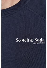 Scotch & Soda Bluza bawełniana męska kolor granatowy z nadrukiem. Okazja: na co dzień. Kolor: niebieski. Materiał: bawełna. Długość rękawa: raglanowy rękaw. Wzór: nadruk. Styl: casual #5