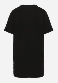 Born2be - Czarny Bawełniany T-shirt o Klasycznym Fasonie z Kieszonką Asettia. Okazja: na co dzień, na spacer. Kolor: czarny. Materiał: bawełna. Wzór: aplikacja. Styl: klasyczny #6