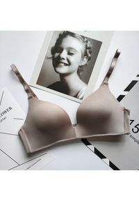 Intica - Biustonosz piankowy bez fiszbin z regulowanymi ramiączkami na co dzień Hattie. Kolor: beżowy. Materiał: materiał