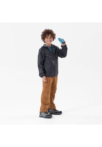 quechua - Kurtka turystyczna dla dzieci Quechua MH100 wodoodporna. Kolor: szary, wielokolorowy, czarny. Materiał: materiał. Sezon: lato. Styl: sportowy. Sport: turystyka piesza #2