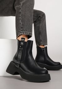 Born2be - Czarne Botki Sztyblety na Platformie z Metalicznymi Zdobieniami przy Cholewce Tulirina. Okazja: na co dzień. Zapięcie: zamek. Kolor: czarny. Materiał: jeans, skóra. Szerokość cholewki: normalna. Wzór: aplikacja. Obcas: na platformie. Styl: casual, rockowy #5