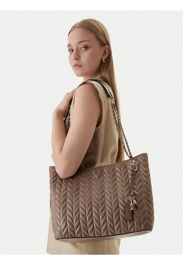 Guess Torebka Cheryl HWTQ97 20220 Beżowy. Kolor: beżowy. Materiał: skórzane