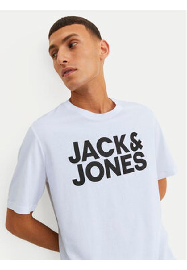 Jack & Jones T-Shirt Corp Logo 12151955 Biały Standard Fit. Kolor: biały. Materiał: bawełna