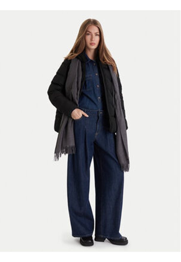 Geox Kurtka zimowa Anylla W4628P T3144 F9000 Czarny Regular Fit. Kolor: czarny. Materiał: syntetyk. Sezon: zima