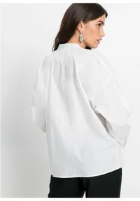 Bluzka oversize bonprix biały. Kolor: biały #6