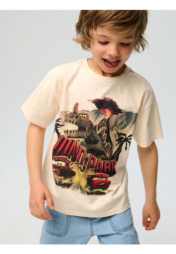 Sinsay - Koszulka Cars - kremowy. Kolor: kremowy