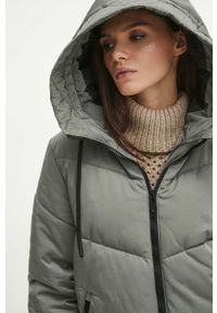 medicine - Medicine płaszcz damski kolor zielony zimowy. Kolor: zielony. Sezon: zima #3