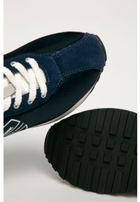 Blauer - Buty. Nosek buta: okrągły. Kolor: niebieski. Materiał: materiał, syntetyk, skóra, guma, zamsz. Szerokość cholewki: normalna. Obcas: na koturnie. Wysokość obcasa: średni #2