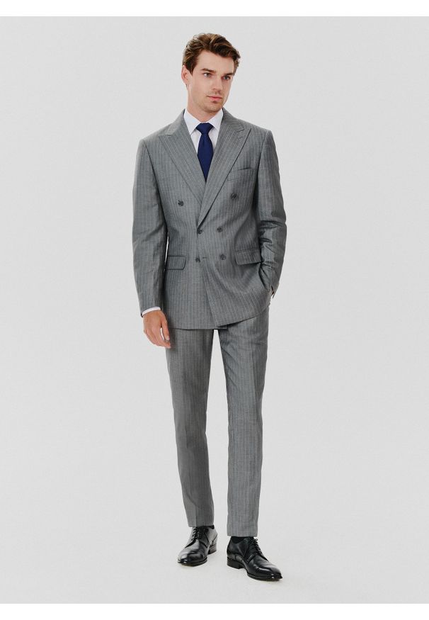 Pako Lorente - PAKO LORENTE – Szara marynarka garniturowa w prążek. Kolor: szary. Materiał: poliester, wiskoza. Wzór: prążki