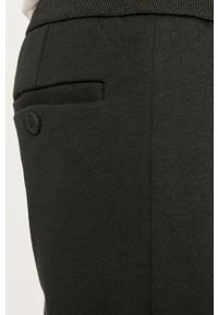 Armani Exchange - Spodnie. Kolor: czarny. Materiał: bawełna, poliester, dzianina, elastan. Wzór: gładki #3