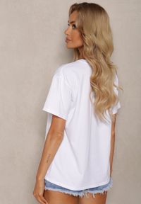 Renee - Biało-Niebieski Bawełniany T-shirt z Metalicznym Wykończeniem Crilla. Kolor: biały. Materiał: bawełna. Sezon: lato #5