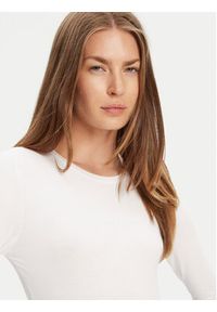 Guess Jeans Body W4BP41 J1314 Biały Slim Fit. Kolor: biały. Materiał: bawełna