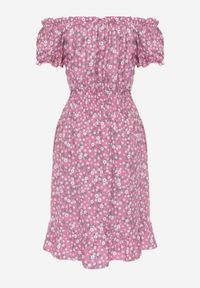 Born2be - Różowa Bawełniana Sukienka Hiszpanka w Kwiaty z Marszczoną Gumką w Talii Rosaliya. Typ kołnierza: dekolt hiszpanka. Kolor: różowy. Materiał: bawełna. Wzór: kwiaty #7