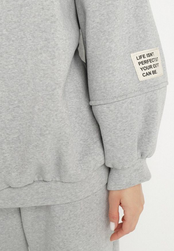 Born2be - Szary Komplet Dresowy Bluza i Joggery Podszyte Polarem Zibea. Kolor: szary. Materiał: dresówka, polar