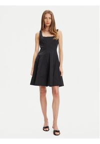 STAUD Sukienka codzienna Mini Wells 90-7502 Czarny Slim Fit. Okazja: na co dzień. Kolor: czarny. Materiał: bawełna. Typ sukienki: proste. Styl: casual. Długość: mini