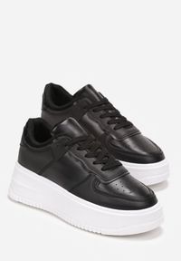 Born2be - Czarno-Białe Sneakersy Aryasephona. Kolor: czarny. Materiał: materiał, skóra ekologiczna. Obcas: na platformie #3