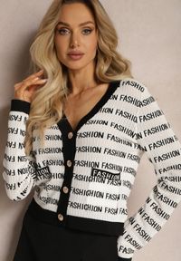 Renee - Biało-Czarny Krótki Kardigan z Napisami Fashion i Guzikami Winifa. Kolor: biały. Długość: krótkie. Wzór: napisy #4