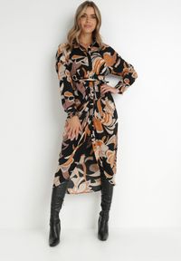 Born2be - Czarna Sukienka Koszulowa Amathedeia. Okazja: na spacer. Kolor: czarny. Materiał: materiał. Długość rękawa: długi rękaw. Wzór: aplikacja, kwiaty. Sezon: lato. Typ sukienki: koszulowe. Długość: midi #4